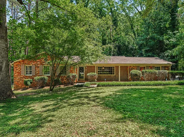 453 Heathcote Rd, Statesville, NC 28677
