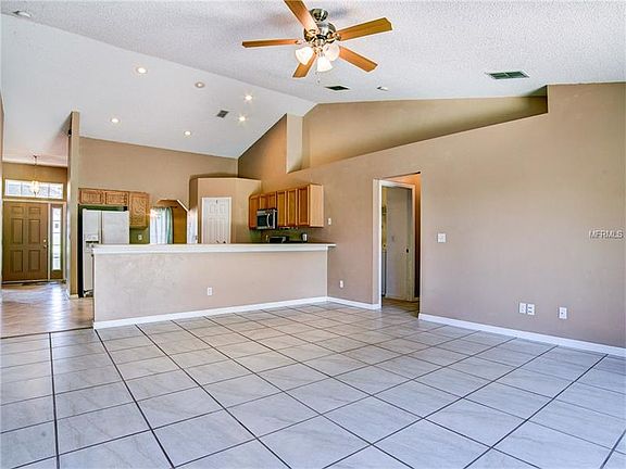 5th image of 1242 Demoiselle St