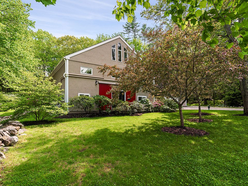 1st image of 9 Conifer Ridge Road