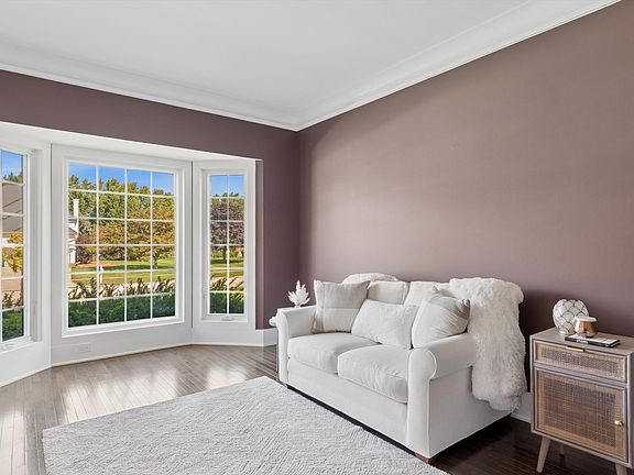 4th image of 10526 S Royal Porthcawl Dr