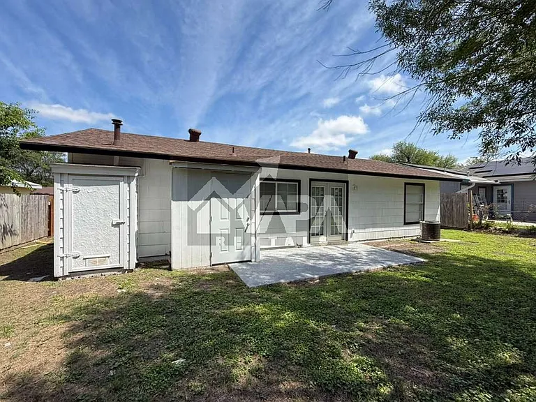 7210 Glen Trl — Photo 22