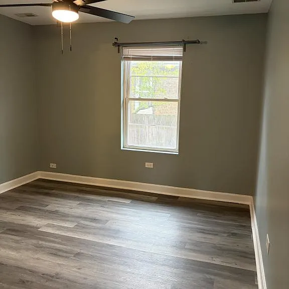 729 Meeker Ave — Photo 14