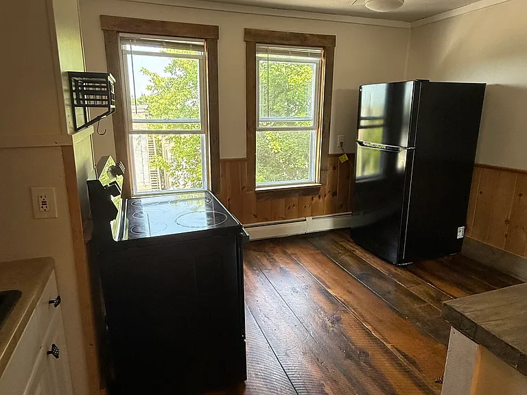 23 Prospect St #301 — Photo 2