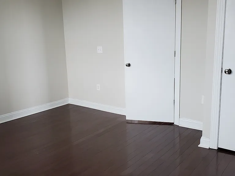 650 Palisade Ave — Photo 11