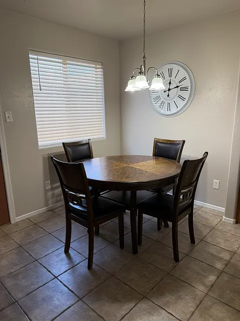 2 bed, 748 sqft, $1,650 — Photo 3