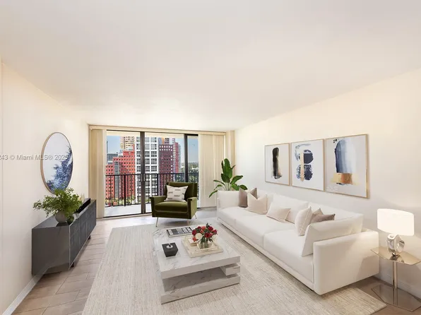 1450 Brickell Bay Dr APT 1510, Miami, FL 33131