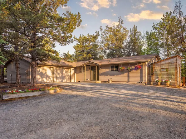 64699 McGrath Rd, Bend, OR 97701