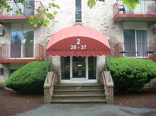 1st image of 440 North Ave APT 29