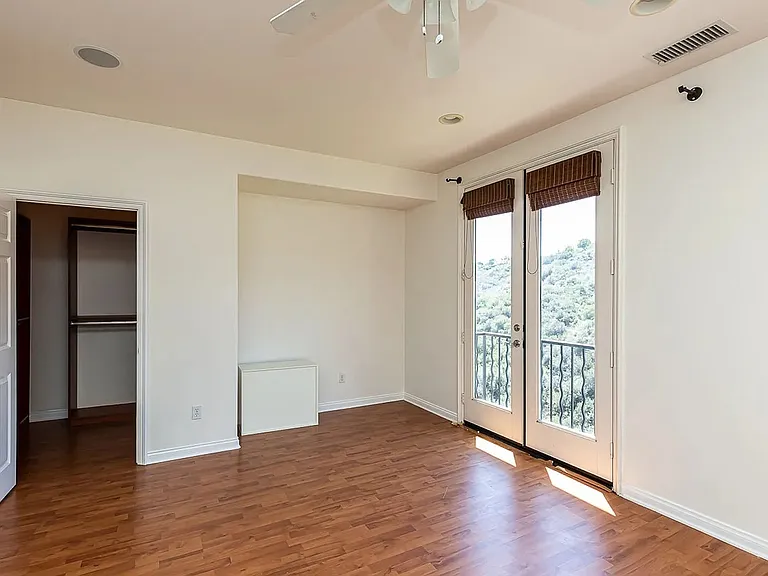 2515 Ridgegate Row — Photo 18