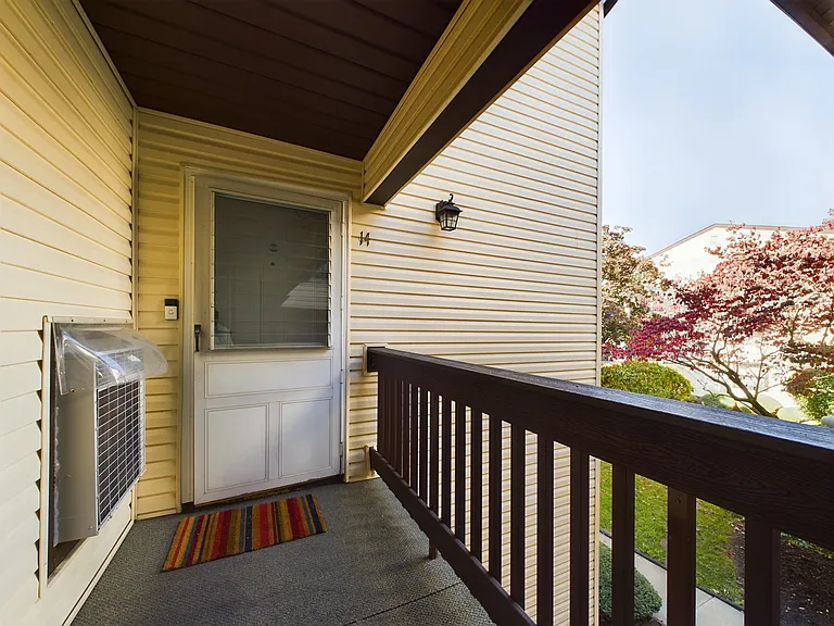 14 Green Valley Ct #14 — Photo 21