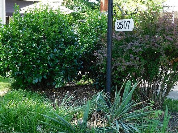 4th image of 2507 E Blackford Ave