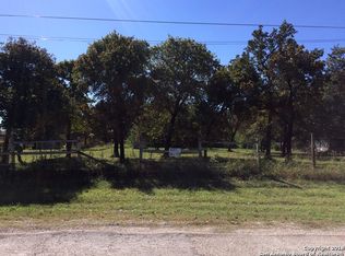1085 Big Leaf Rd, San Antonio, TX 78264