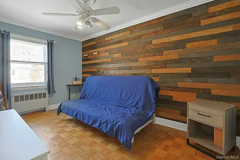 1988 Powell Ave #1 — Photo 9