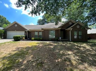 804 Drake Dr, Conway, AR 72034