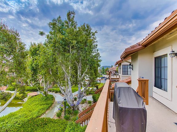 Large front deck with views