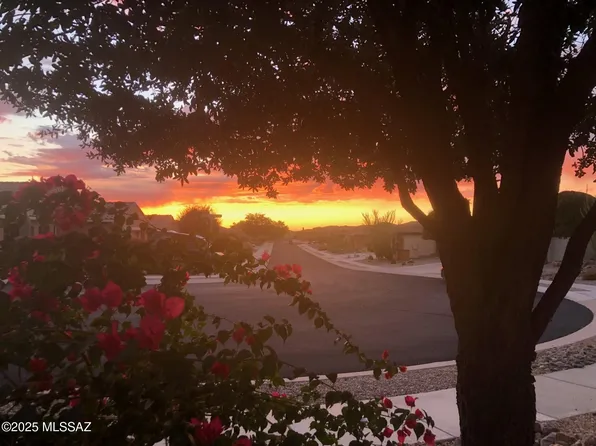 10126 S Azure Surrey Dr, Vail, AZ 85641