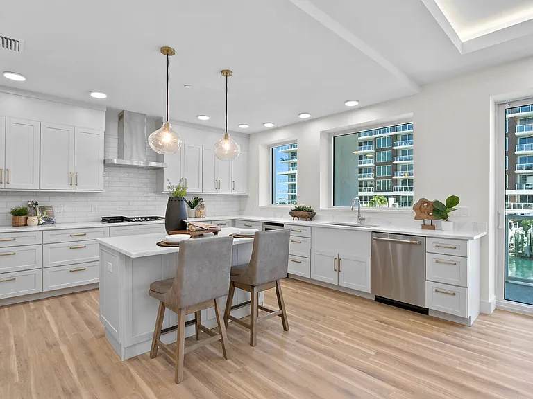 864 N Osceola Ave — Photo 12