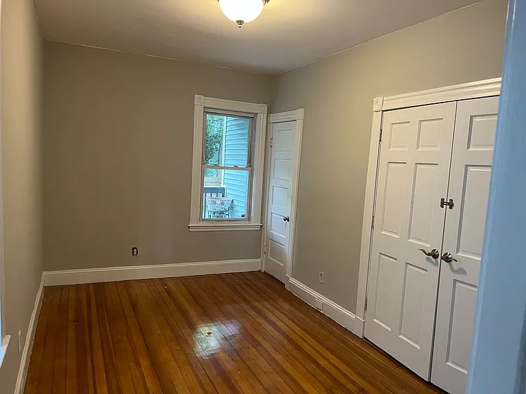 23 Taft St #1 — Photo 7