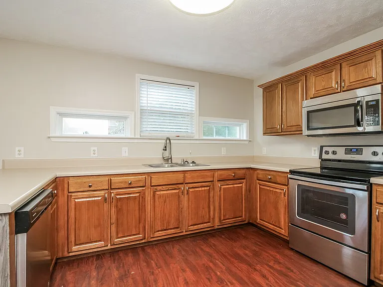 1230 Cason Trl — Photo 8
