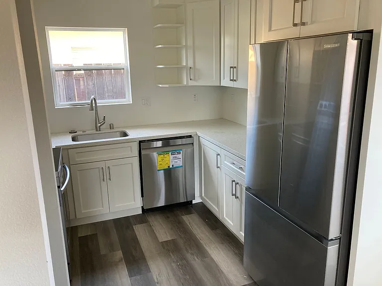 25-29 Rockwood Ct — Photo 5