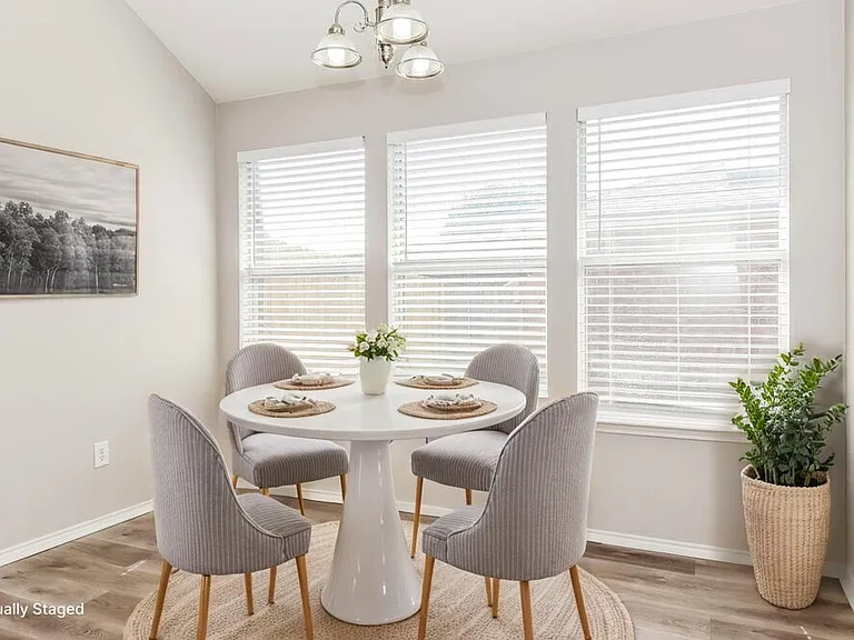 2022 Cobblestone Trl — Photo 6