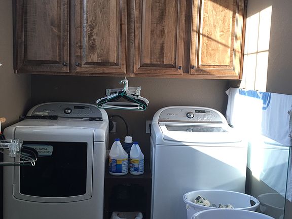Large Laundry Room