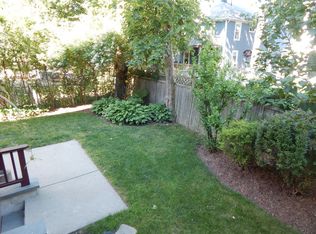 127 Fayerweather St #127, Cambridge, MA 02138