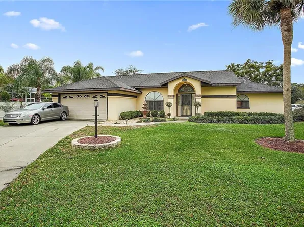 11240 Fountain Lake Blvd, Leesburg, FL 34788