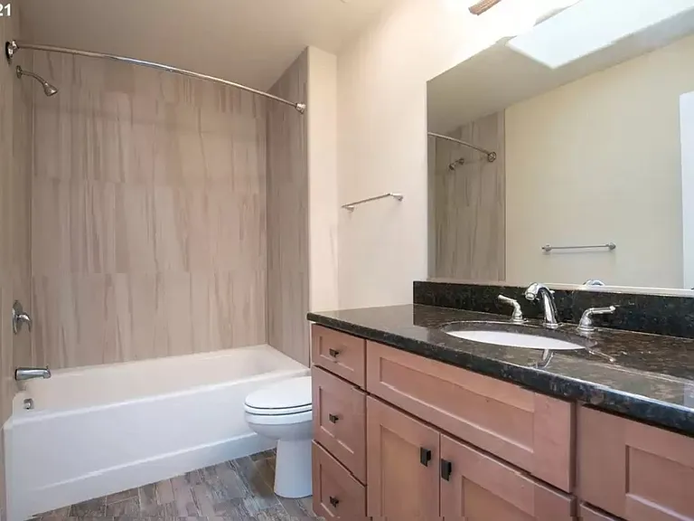 310 NE Frank Johns Rd #B — Photo 6
