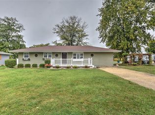 2585 S 70th St, Decatur, IL 62521