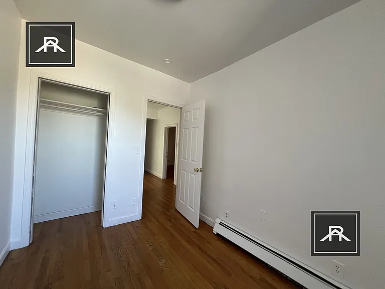 846 Huntington Ave #3 — Photo 8