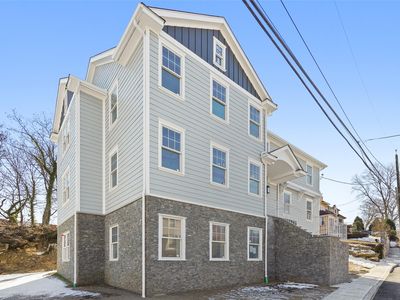 52 McIntyre Street, Bronxville, NY, 10708