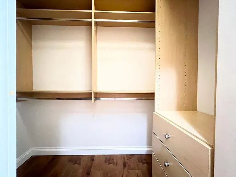 674 Fynn Valley Dr — Photo 25