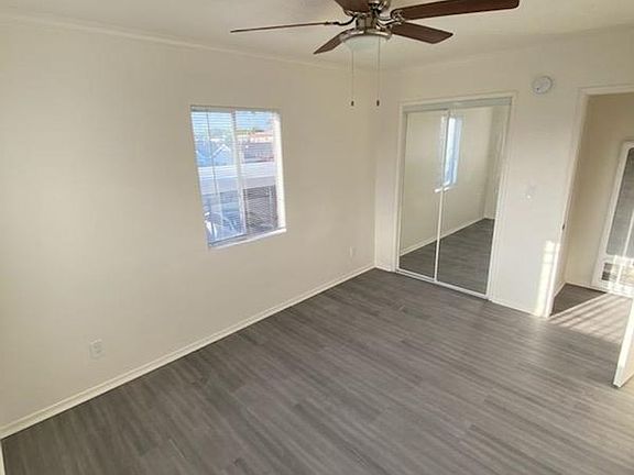 5th image of 1037 W 92nd St #6