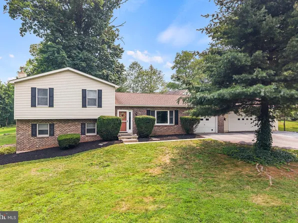 2604 Pheasant Run Ln, Spring City, PA 19475