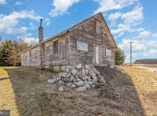 563A Mountain House Rd, Halifax, PA 17032