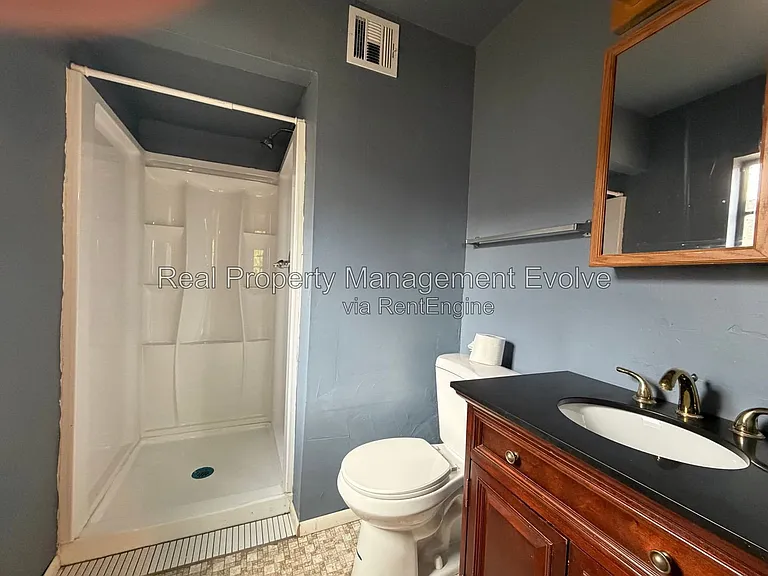 2307 W Rose Ln — Photo 12