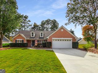2463 Oak Bluff Dr, Dacula, GA 30019