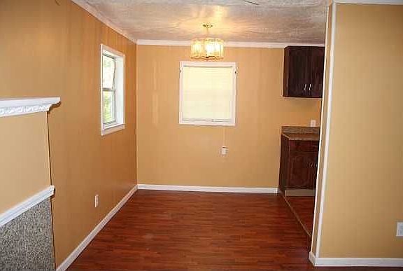 5th image of 488 Lee Road 175