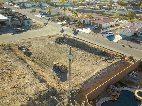 4th image of 3171 Summit Way Lot 9