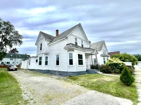 116 Midland St, Lowell, MA 01851