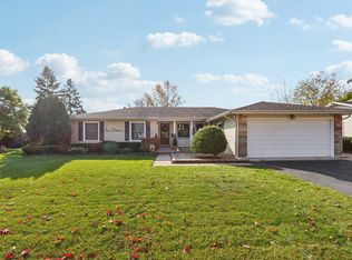 73 Hastings Ave, Elk Grove Village, IL 60007