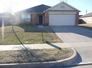 1605 Shady Shores Dr, Glenn Heights, TX 75154