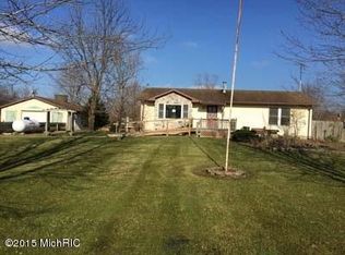 45650 28th Ave, Bangor, MI 49013