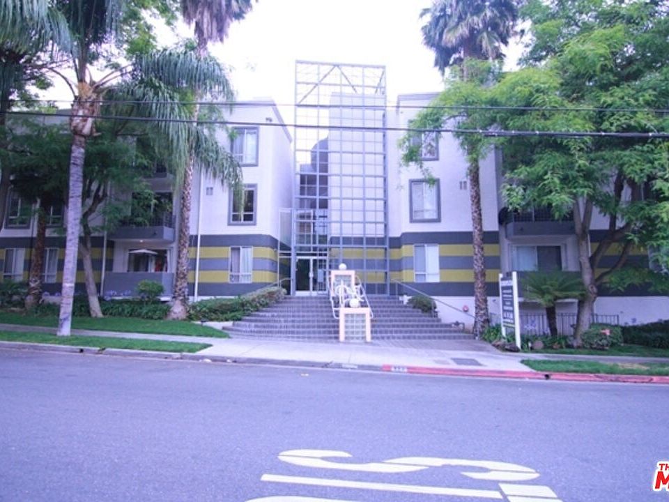 1st image of 884 Palm Ave APT 108