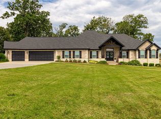 1867 Dowell Rd, Springdale, AR 72762