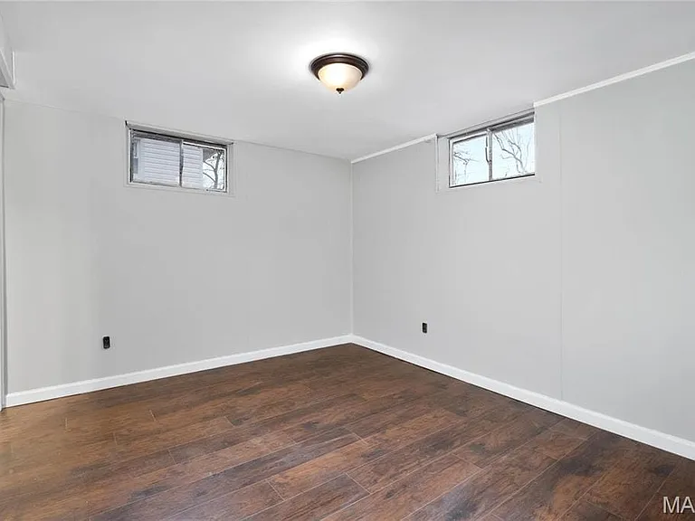 3102 Saint Myron Ln — Photo 15