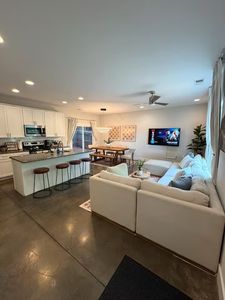 1534 Wembley Dr, Charlotte, NC, 28205