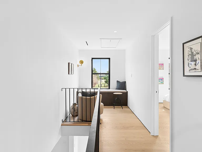 8 Farmstead Ln — Photo 17