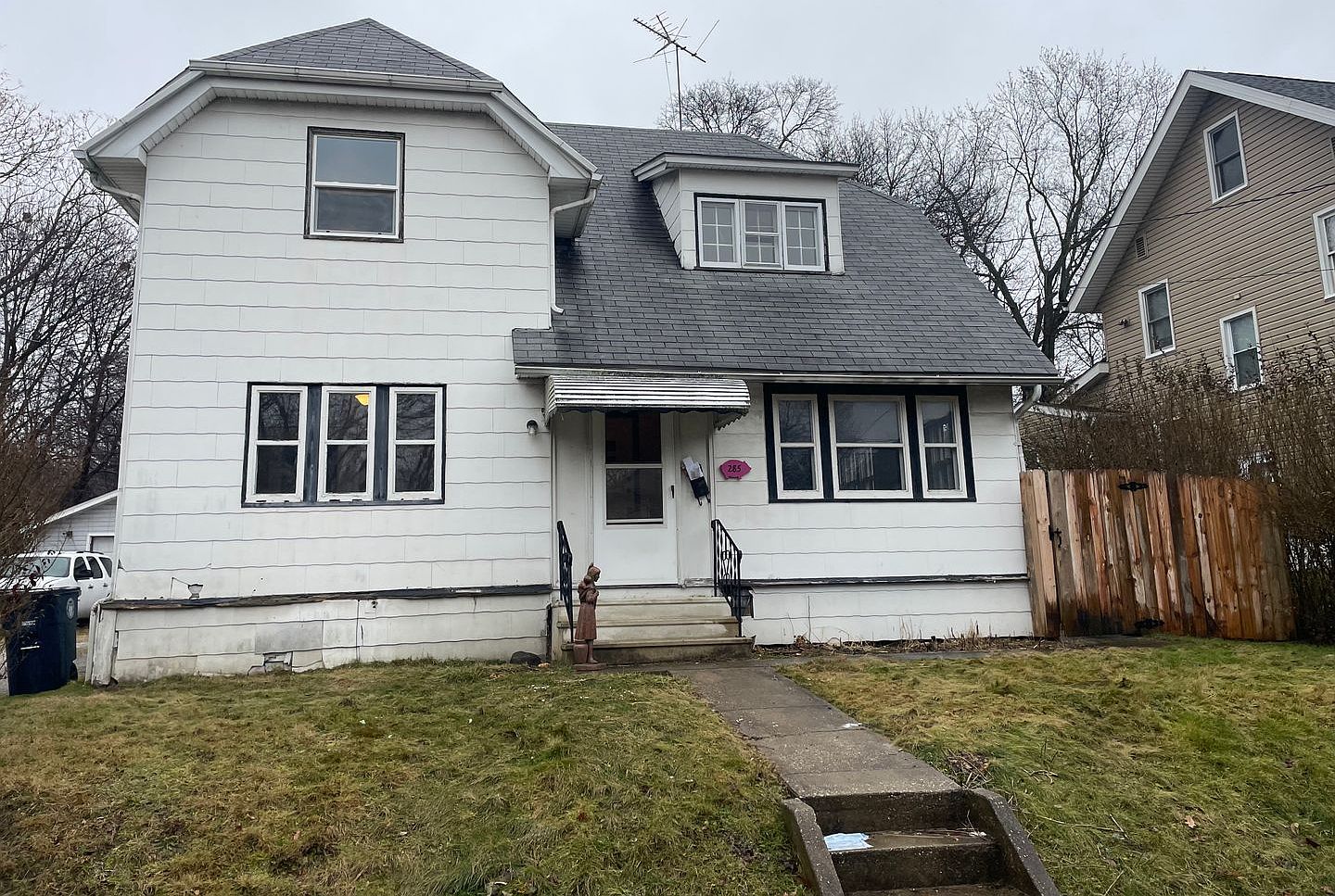 285 Bowmanville St, Akron, OH 44305 Zillow